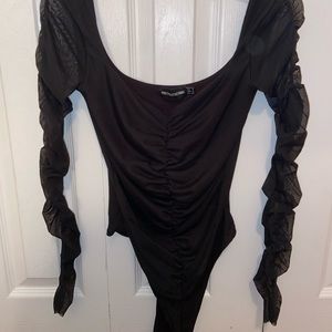 Black mesh ruffled bodysuit✨